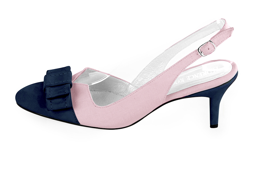 Navy blue and light pink women's open back shoes, with a knot. Round toe. Medium slim heel. Profile view - Florence KOOIJMAN